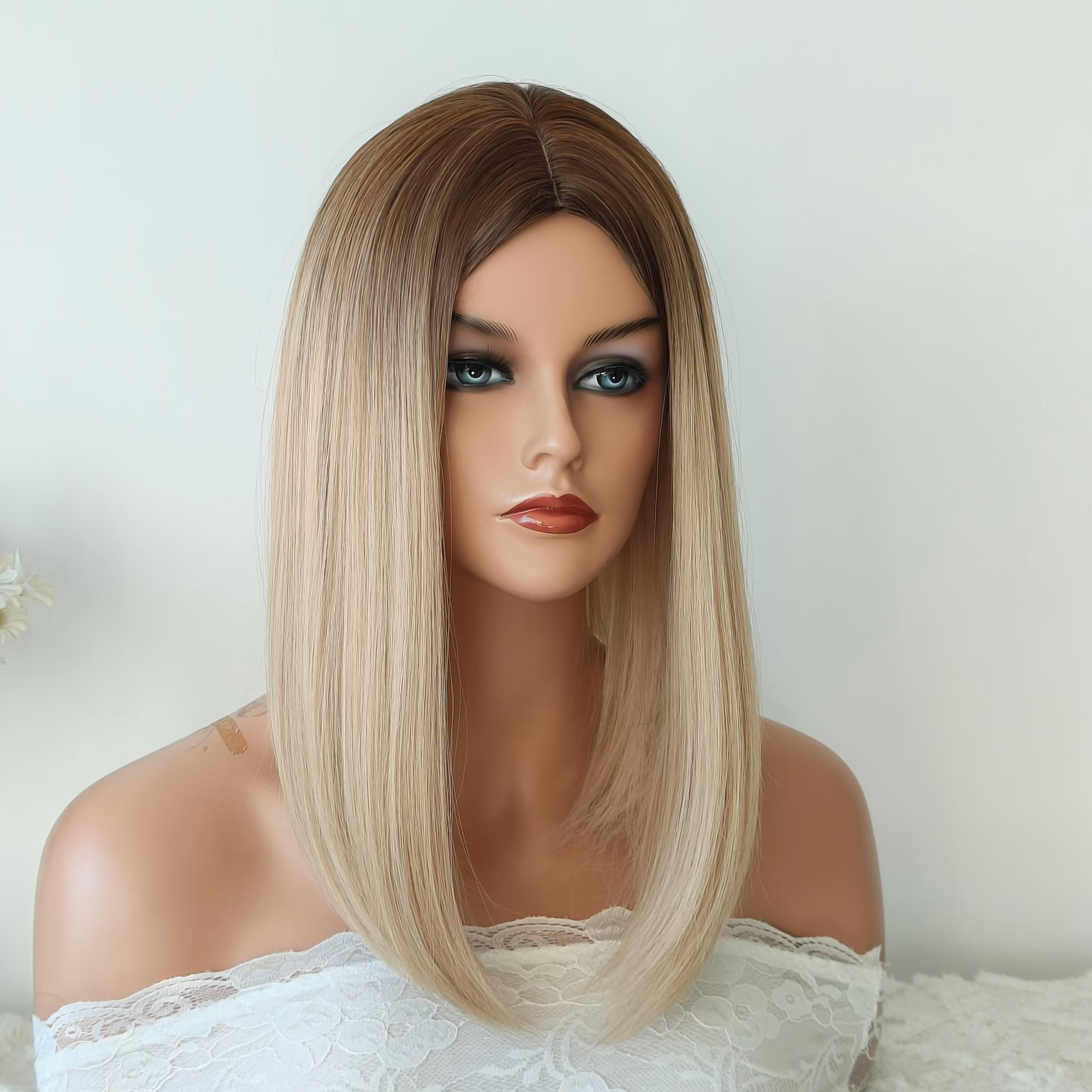 Gianna Blonde Straight Short Wig